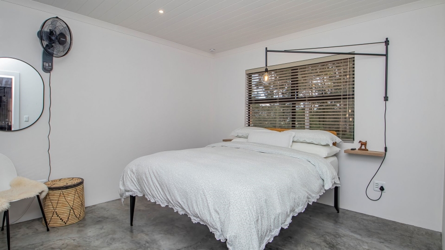 Commercial Property for Sale in Sedgefield Rural Western Cape